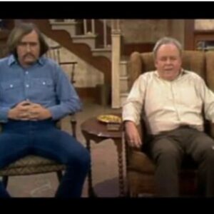 The Scene Where Archie Bunker Defends The National Anthem Is Going Viral 50 Years Later