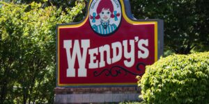 The Hidden Detail In The Wendy’s Logo That Most People Don’t Know About