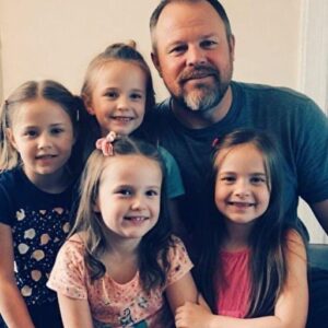 “Hi everyone, Ricky from Jackson, Mississippi here. I wanted to share my story as a single dad of four girls. Their mom passed away when the youngest was just five months old. I do my best to keep this family together. Imagine being in my shoes. I know you know it’s not easy. I need to take them to school, feed them, clean them, clean their clothes and on top of that provide for the other things. And let’s be honest, things won’t get any easier from here on.