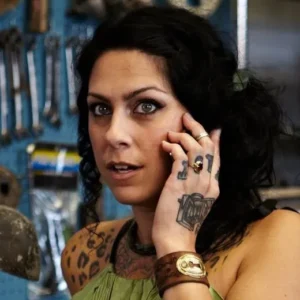 What a tragedy! It’s about American Pickers star Danielle Colby.