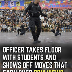 Officer takes the floor with students and shows off mo>>>