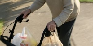 She used a rollator to walk six blocks in order to bring some soup to her neighbor.