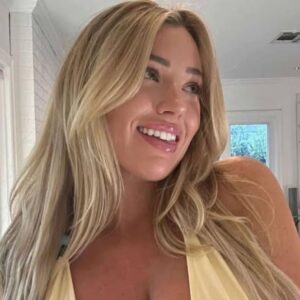 Tammy Hembrow is a fitness influencer Tammy Hembrow is a fitness influencer