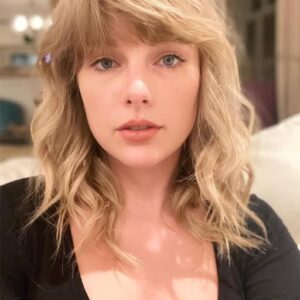 “What caused Taylor Swift’s fans to leave her concert feeling disgusted?” “What caused Taylor Swift’s fans to leave her concert feeling disgusted?”