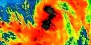 BREAKING NEWS Large HURRICANE CATEGORY forming… 7 See more